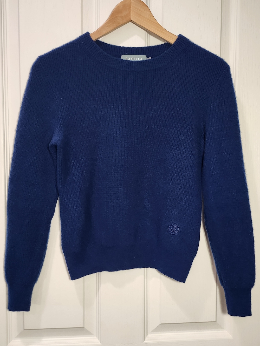 Ravella 100% Pure Cashmere Blue Crewneck Sweater Size XS Quiet Luxury Minimalist